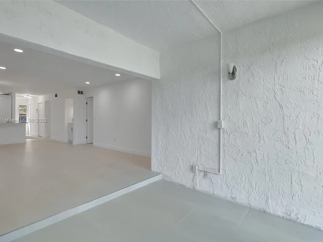 9264 Vista Del Lago, Boca Raton FL 33428