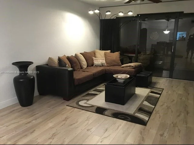 7531 NW 79th Ave # 101, Tamarac FL 33321