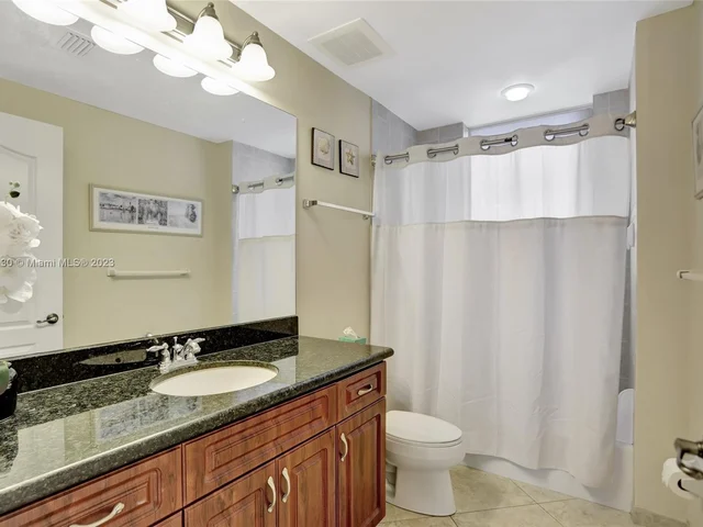 1395 S Ocean Blvd # 6C, Pompano Beach FL 33062