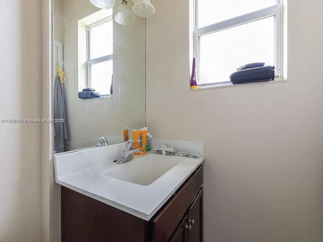 112 SE 28th Ter # 13, Homestead FL 33033