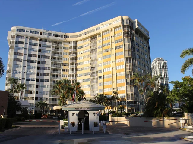 100 Golden Isles Dr # 909, Hallandale Beach FL 33009