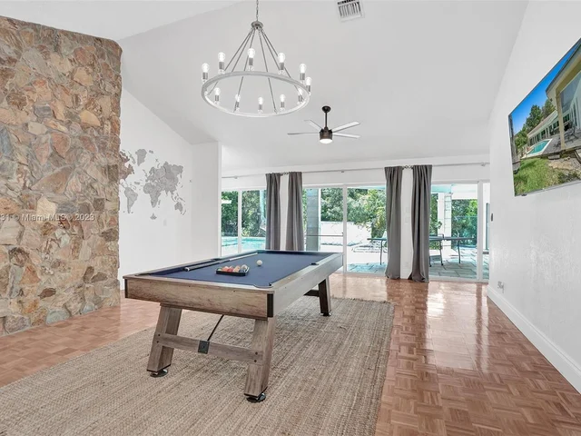 4020 NW 101st Dr, Coral Springs FL 33065