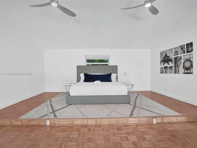 4020 NW 101st Dr, Coral Springs FL 33065