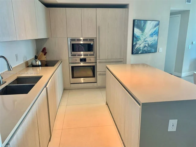 4111 S Ocean Dr # 1109, Hollywood FL 33019