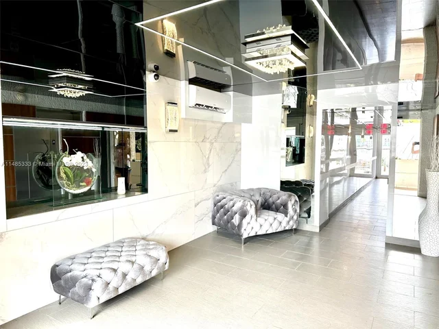 121 Golden Isles Dr # 607, Hallandale Beach FL 33009