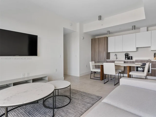 239 SW 9 # 2003, Miami FL 33130