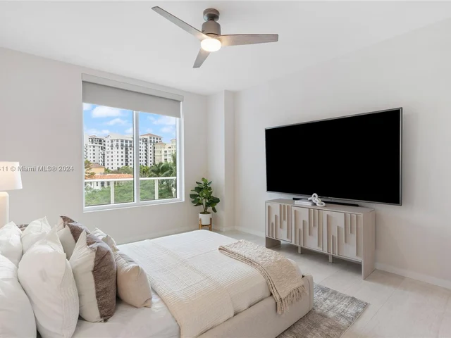 200 SE Mizner Blvd # 406, Boca Raton FL 33432