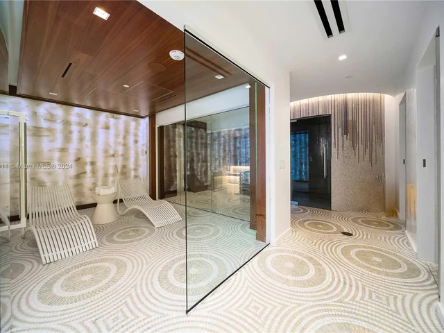 200 SE Mizner Blvd # 406, Boca Raton FL 33432