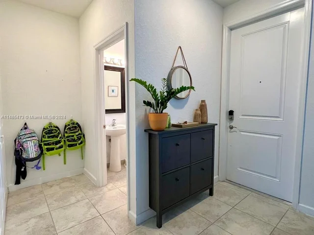 11375 SW 250th Ter, Homestead FL 33032