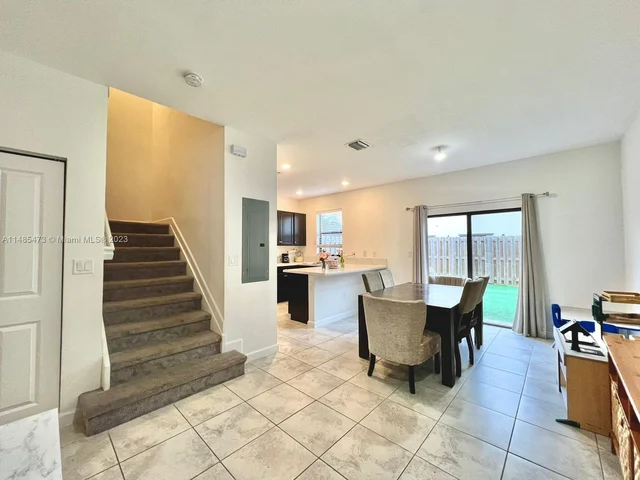 11375 SW 250th Ter, Homestead FL 33032