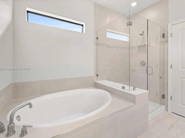 4492 Tacoma Park Dr # 4492, Oakland Park FL 33309