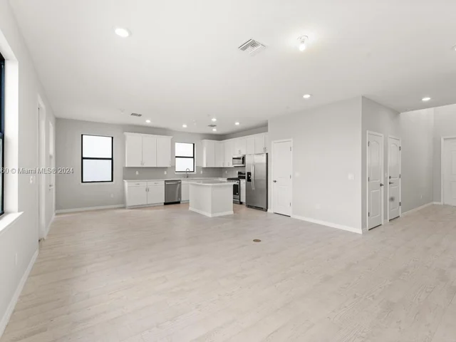 4492 Tacoma Park Dr # 4492, Oakland Park FL 33309