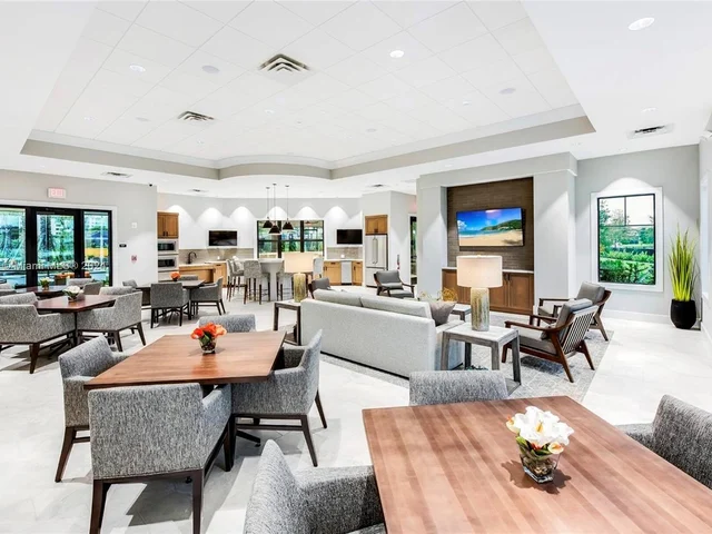 4492 Tacoma Park Dr # 4492, Oakland Park FL 33309