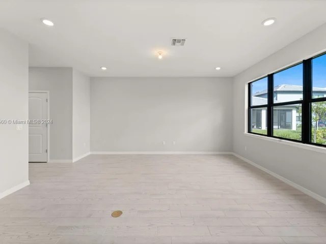 4492 Tacoma Park Dr # 4492, Oakland Park FL 33309