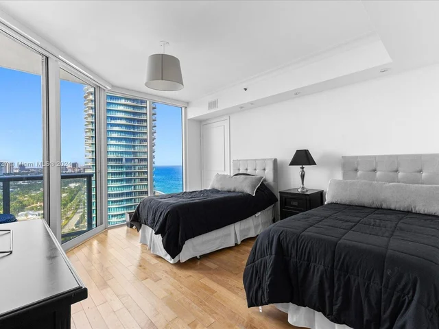 19333 E Collins Ave # 2302, Sunny Isles Beach FL 33160