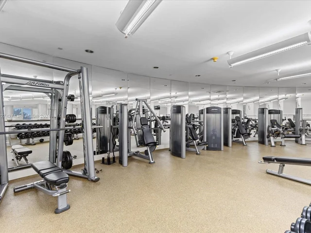 19333 E Collins Ave # 2302, Sunny Isles Beach FL 33160