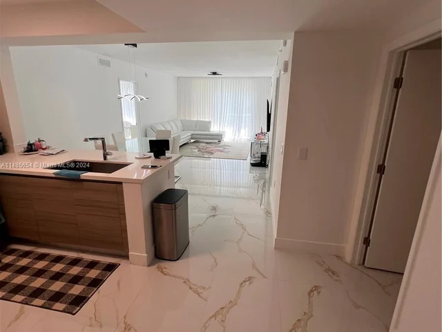 300 Sunny Isles Blvd # 1504, Sunny Isles Beach FL 33160