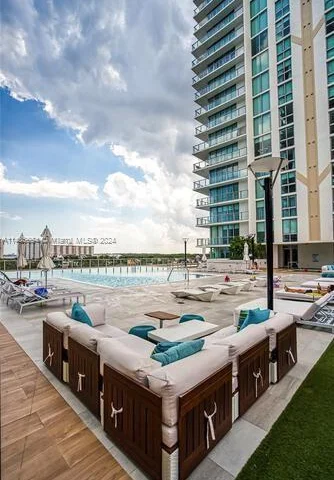 300 Sunny Isles Blvd # 1504, Sunny Isles Beach FL 33160