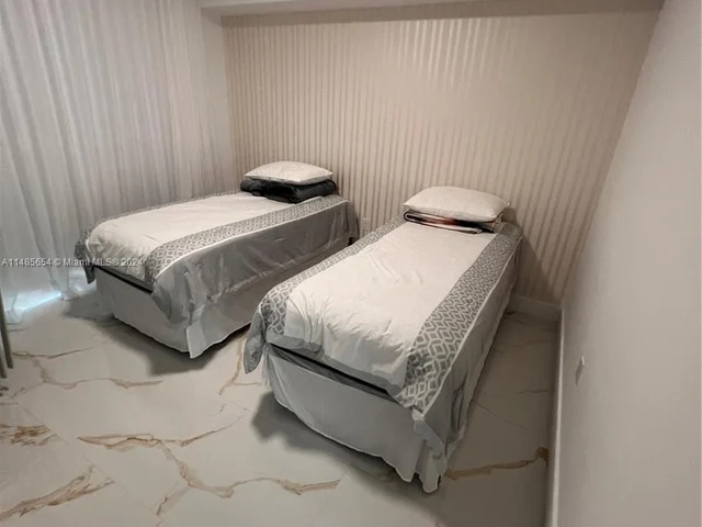 300 Sunny Isles Blvd # 1504, Sunny Isles Beach FL 33160