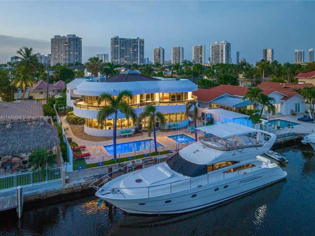 3344 NE 167th St, North Miami Beach FL 33160