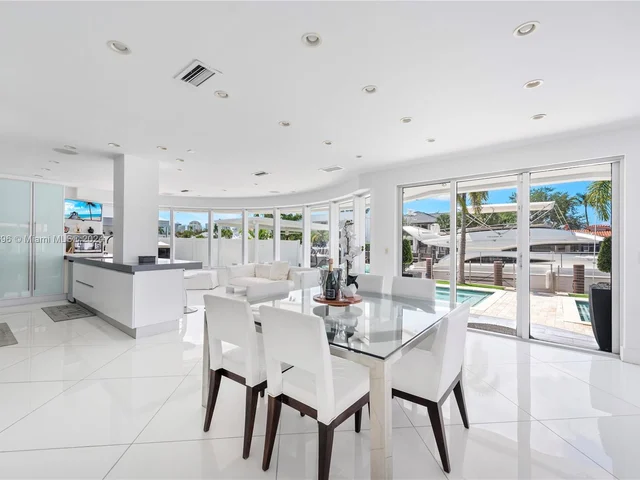 3344 NE 167th St, North Miami Beach FL 33160