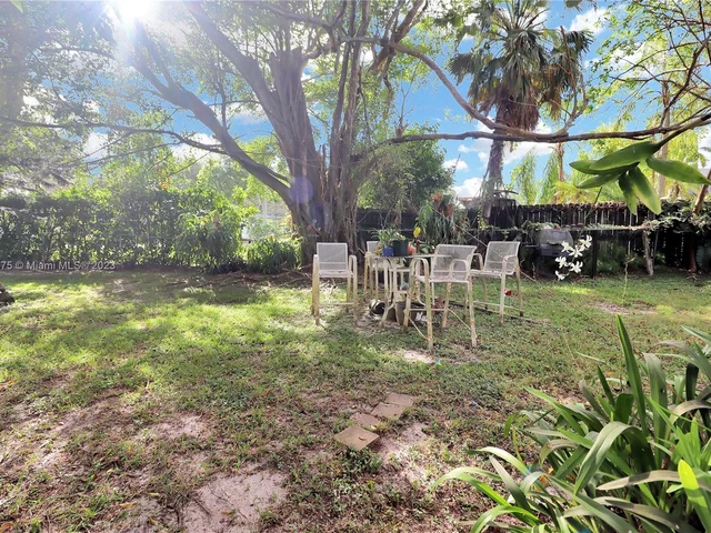 12901 SW 99th Ave, Miami FL 33176