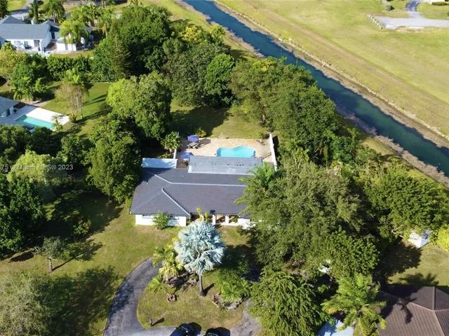 12901 SW 99th Ave, Miami FL 33176