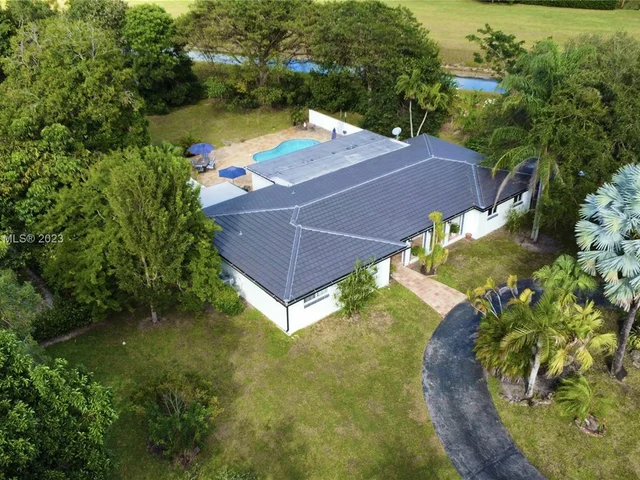 12901 SW 99th Ave, Miami FL 33176