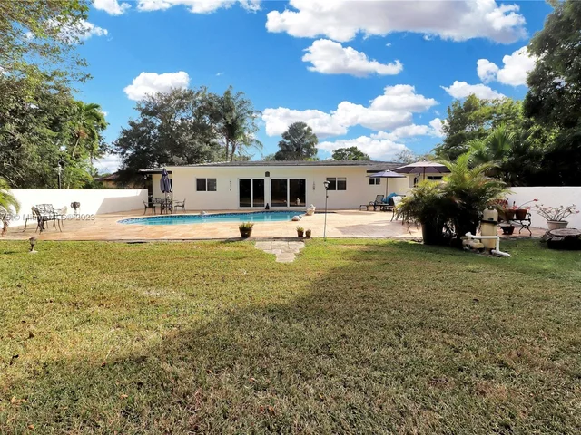 12901 SW 99th Ave, Miami FL 33176