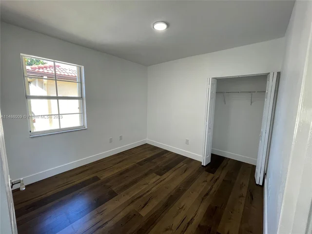 1570 NE 33rd Rd # 11, Homestead FL 33033