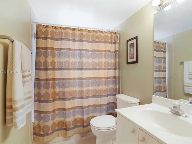 12944 SW 88th Ter # 201, Miami FL 33186