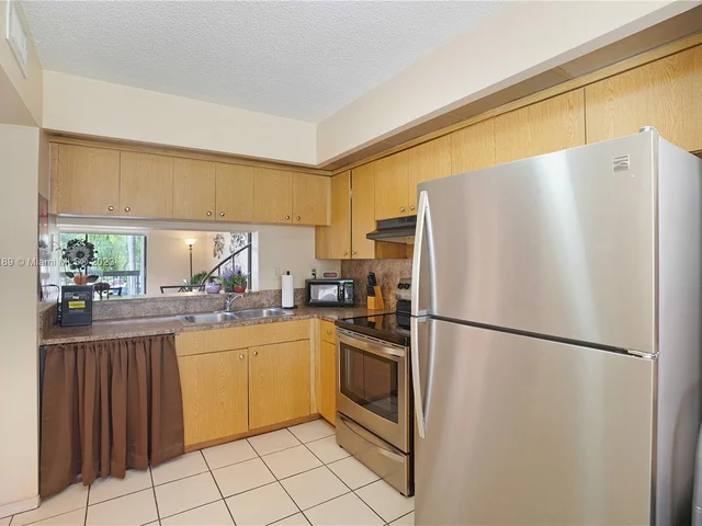 12944 SW 88th Ter # 201, Miami FL 33186