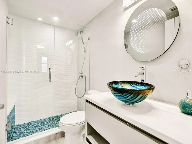 2501 S Ocean Dr # 1211, Hollywood FL 33019