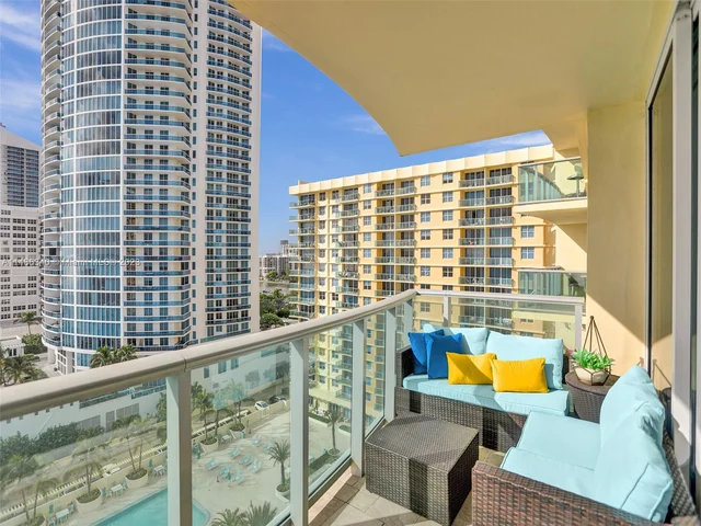 2501 S Ocean Dr # 1211, Hollywood FL 33019