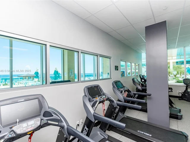 2501 S Ocean Dr # 1211, Hollywood FL 33019