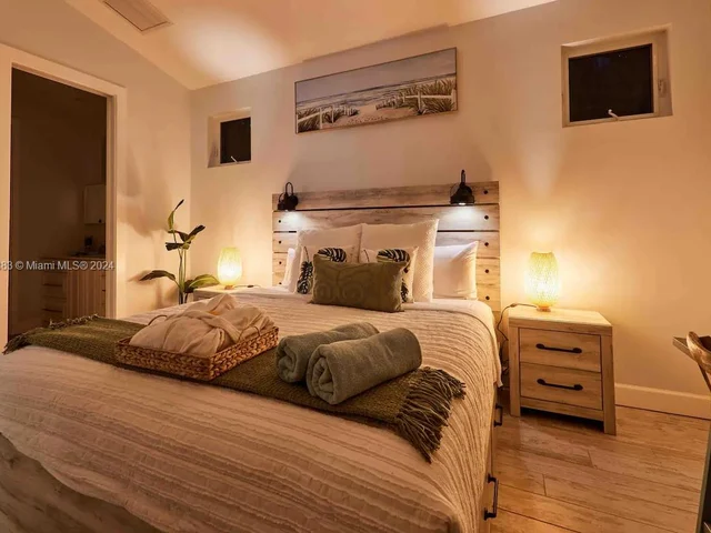 1280 SW 25th Ave # A, Fort Lauderdale FL 33312