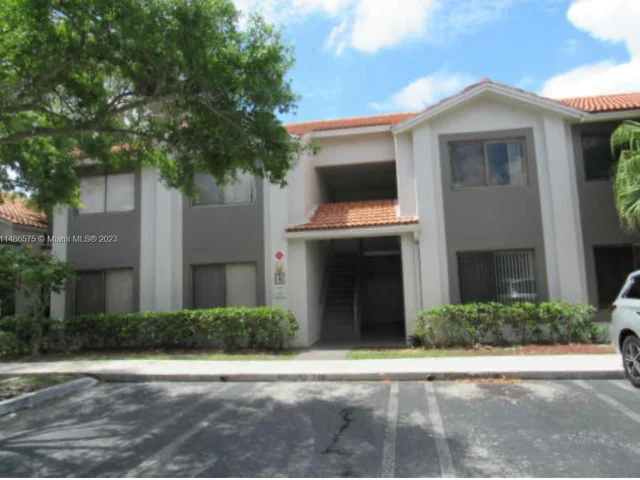 3198 Coral Lake Ln # 3198, Coral Springs FL 33065