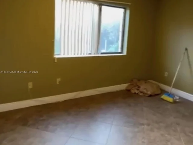 3198 Coral Lake Ln # 3198, Coral Springs FL 33065