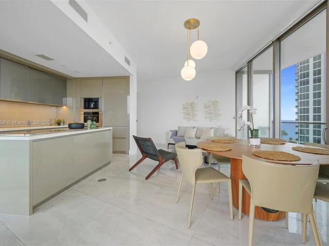 18975 Collins Ave # 605, Sunny Isles Beach FL 33160