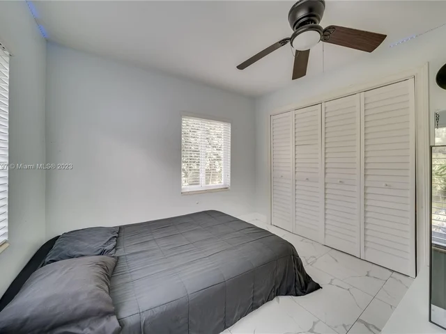 9810 SW 55th Ct, Cooper City FL 33328