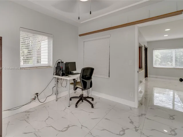 9810 SW 55th Ct, Cooper City FL 33328