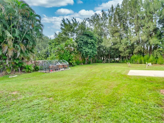 9810 SW 55th Ct, Cooper City FL 33328