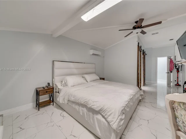 9810 SW 55th Ct, Cooper City FL 33328