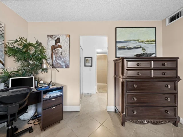 300 Diplomat Pkwy # 401, Hallandale Beach FL 33009