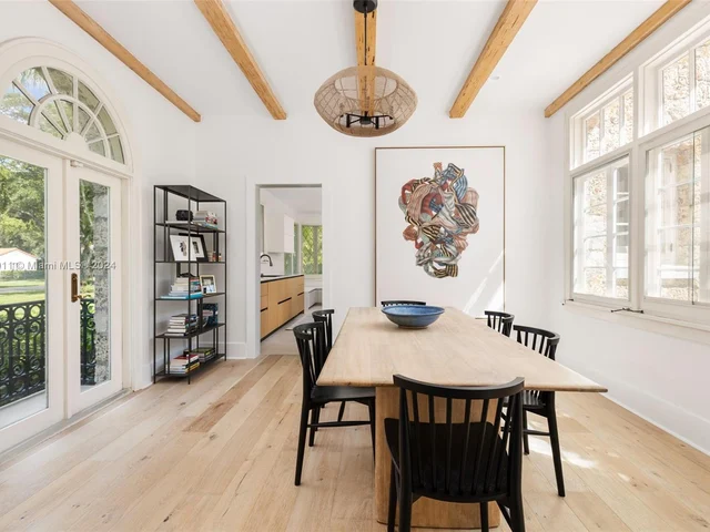 3903 Granada Blvd, Coral Gables FL 33134