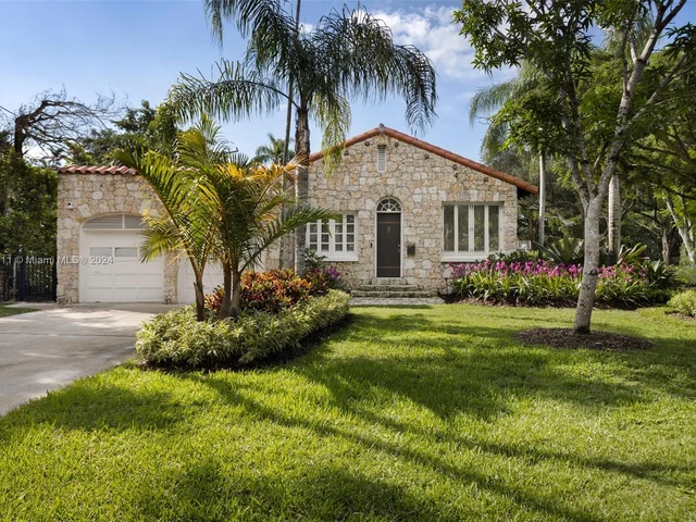 3903 Granada Blvd, Coral Gables FL 33134