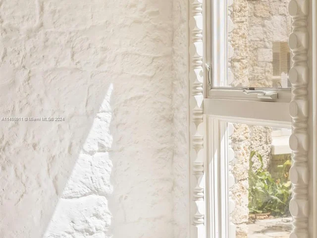 3903 Granada Blvd, Coral Gables FL 33134