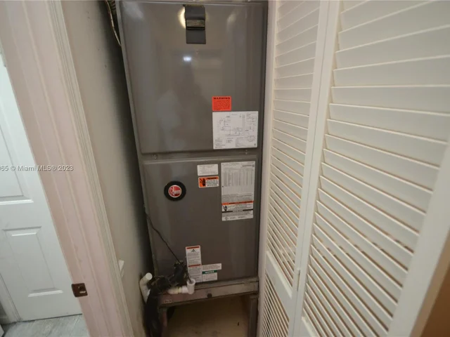 2210 SE 5th Pl, Homestead FL 33033