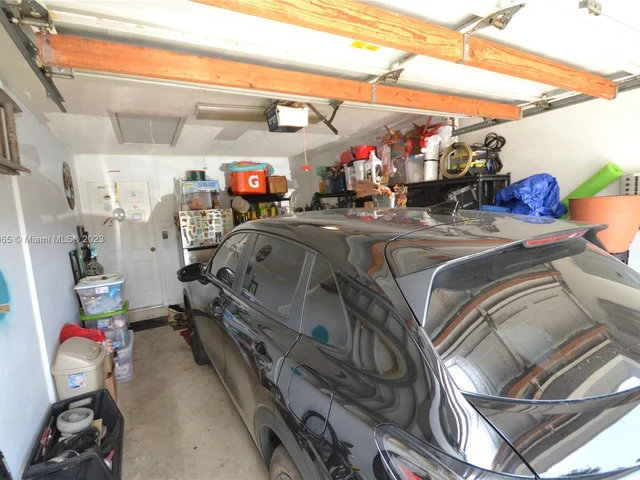 2210 SE 5th Pl, Homestead FL 33033