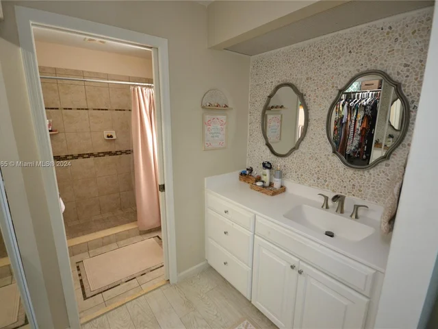 2210 SE 5th Pl, Homestead FL 33033